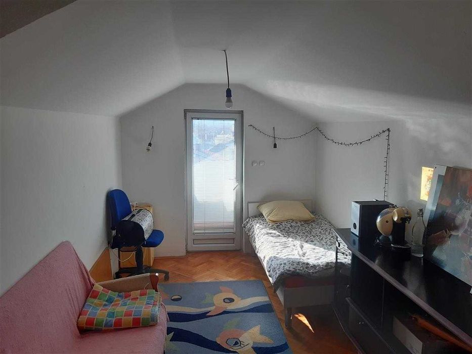 Дава се под наем Тристаен апартамент в София, Разсадника - 85 кв.м за 663 € - Снимка #2