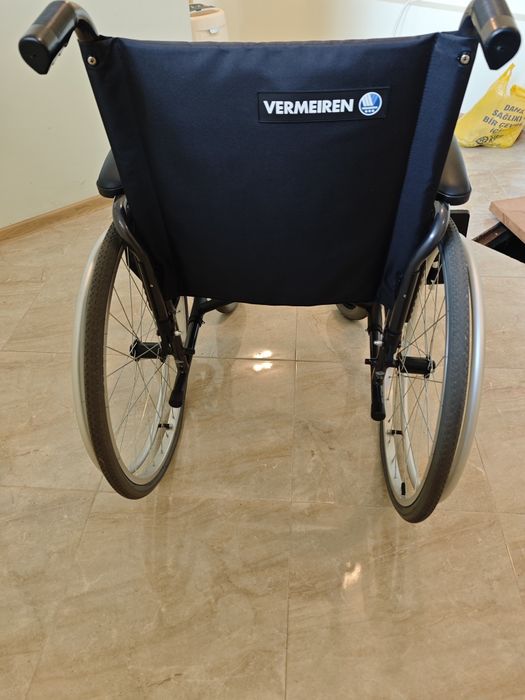 Инвалидна количка