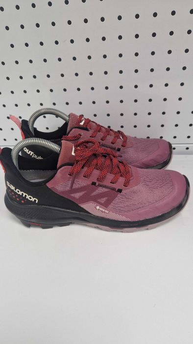 Оригинални дамски маратонки- Salomon Gore-Tex Out Pulse