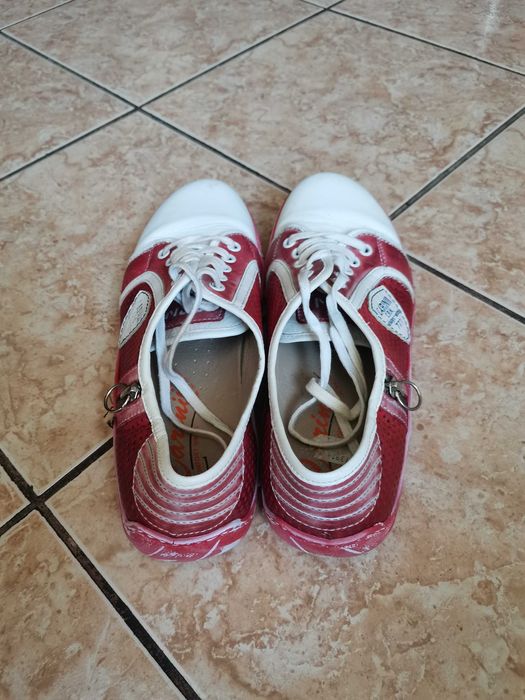 Adidasi Carinii nr. 41