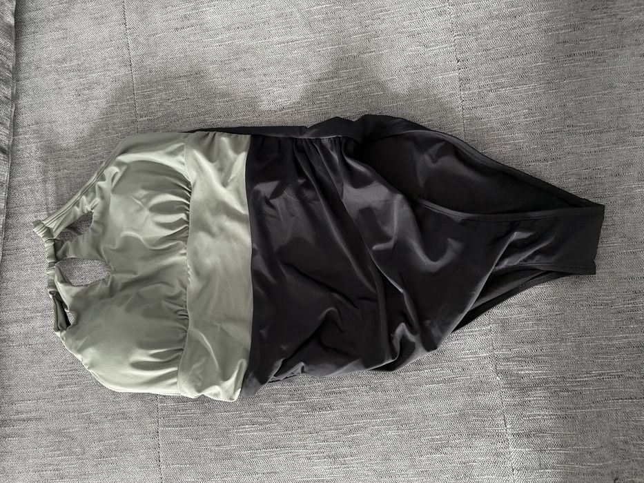 CUPSHE Costum de Baie pentru Femei cu Gât Înalt – Negru/Verde S