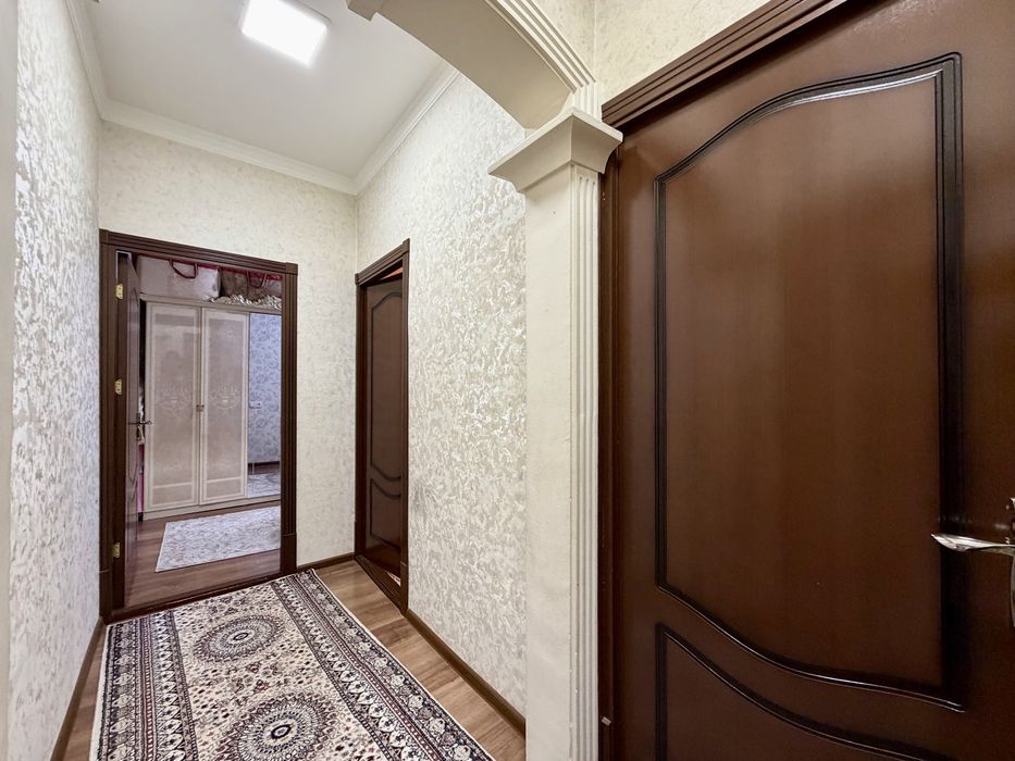 Срочно 4х комнатная 1 этаж Юнусабад 7