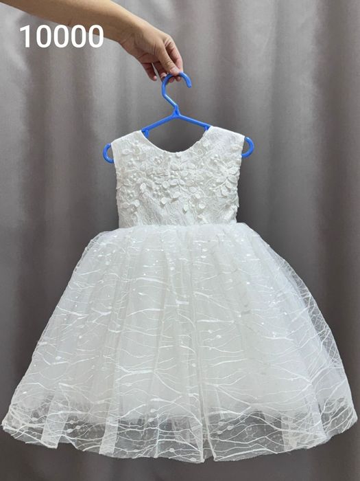 Новые вечерние платья для девочек на 1 год