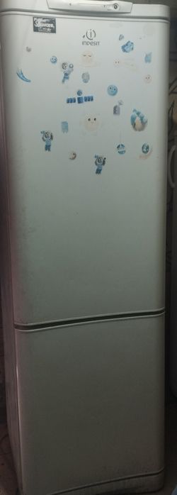 Рабочий холодильник