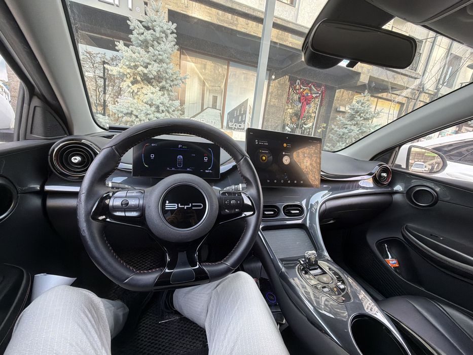 Срочно продается BYD E2