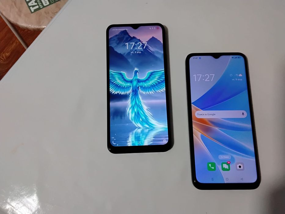 Продам два  телефона