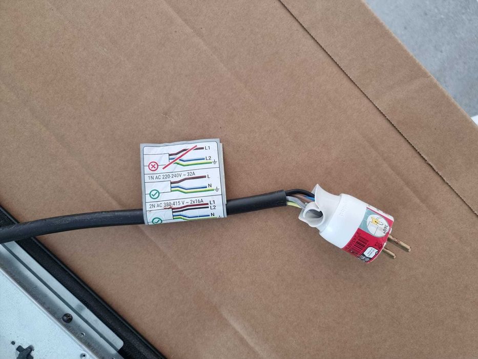 Vând plită electrică cu inducție Beko nouă, nefolosită în Timișoara