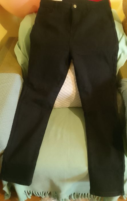 Blugi grosi imblaniti