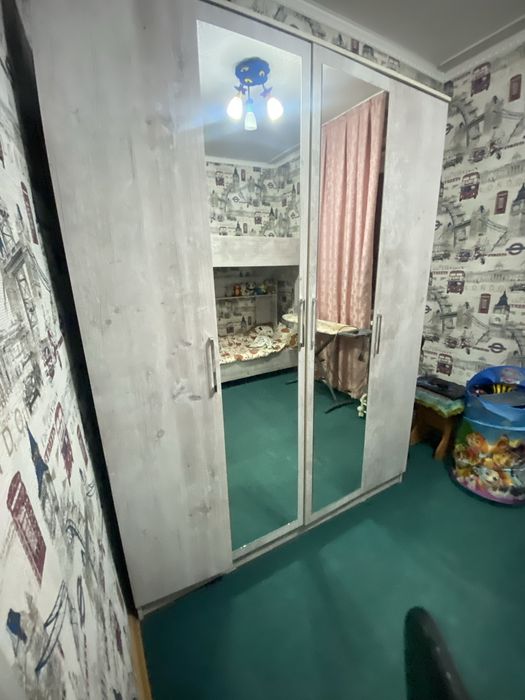 Кровать двухярусная.