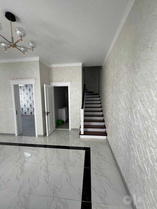 Продам готовый евро участок яшнабад 2 этаж 4 ком