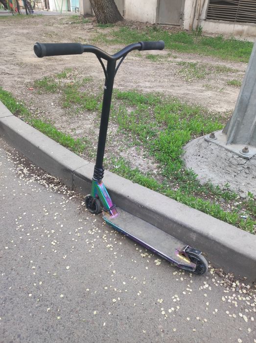 Трюкавой самокат