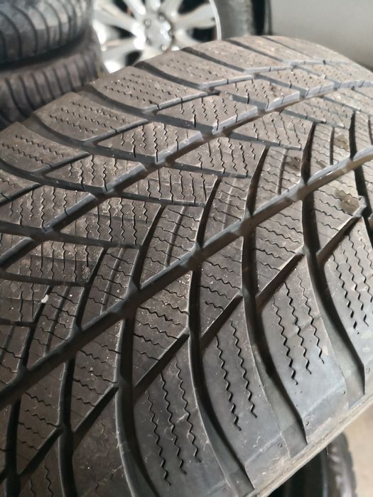 225 60 17 цола гуми като нови дот 22 Pirelli Bridgestone