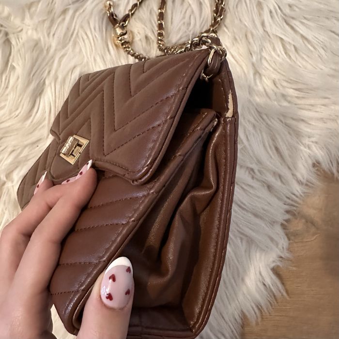 Чанти Zara, Stradivarius, Pull and Bear, Mohito