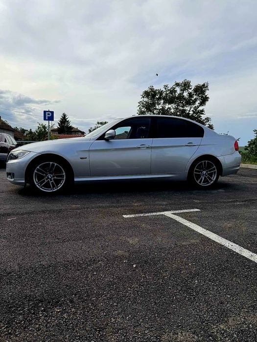 BMW 318d E90 LCI