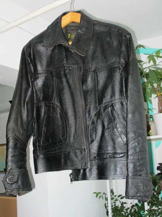 кожено пардесю, кожено яке, кожен панталон 2 бр.