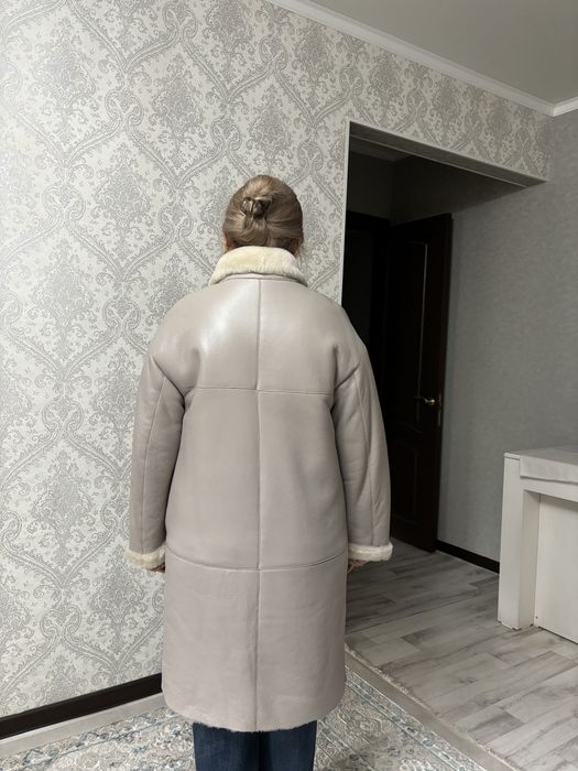 Женская теплая дубленка