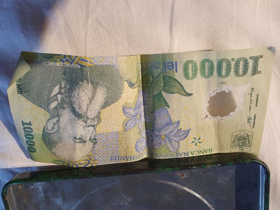 Monede cu eclipsa,,si bacnote