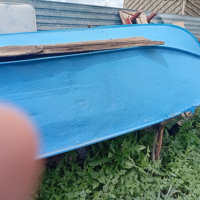 Продам лодку прогрес 4