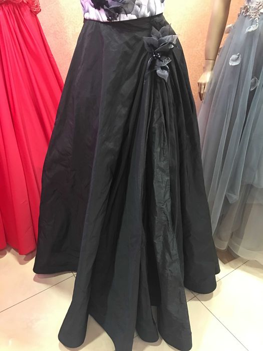 Купи БУТИКОВ ТОАЛЕТ до 31 октомври с 25% отстъпка - спестявате 140 лв