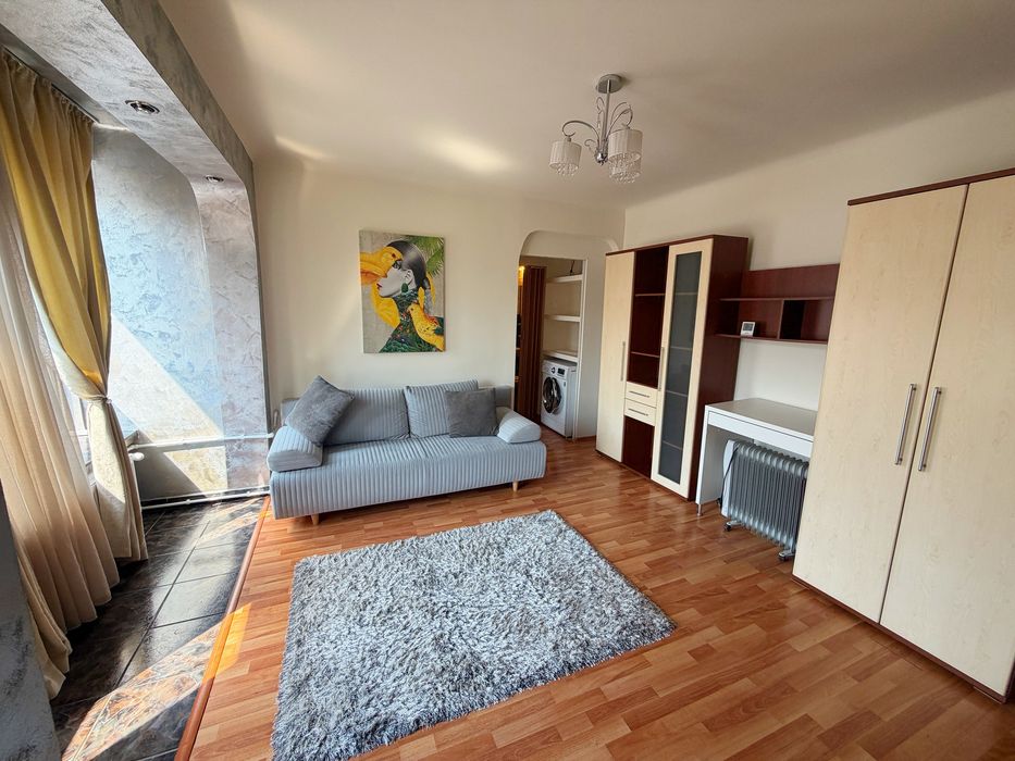 Apartament 50mp/etaj4 in centru lângă Primarie