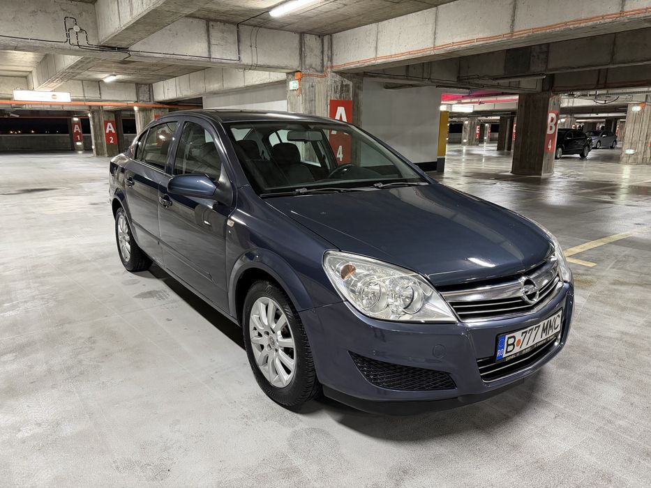 Opel Astra H Sedan  1.6 16V  115 CP  Benzină  2009  Euro 4  176.000 KM