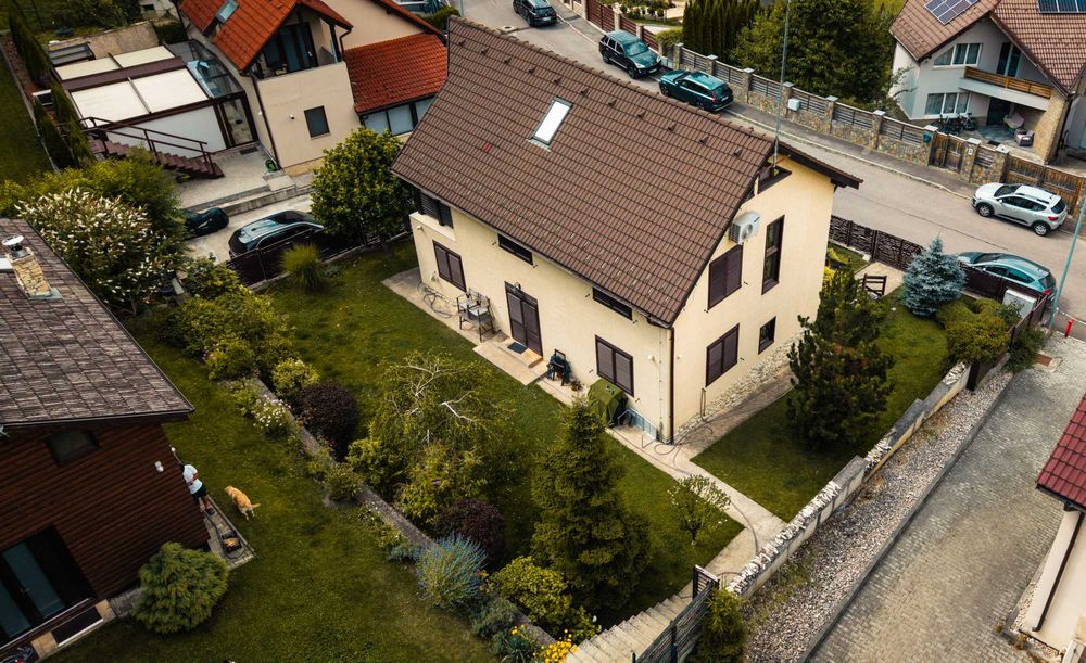 Casa si Foisor Green Valley