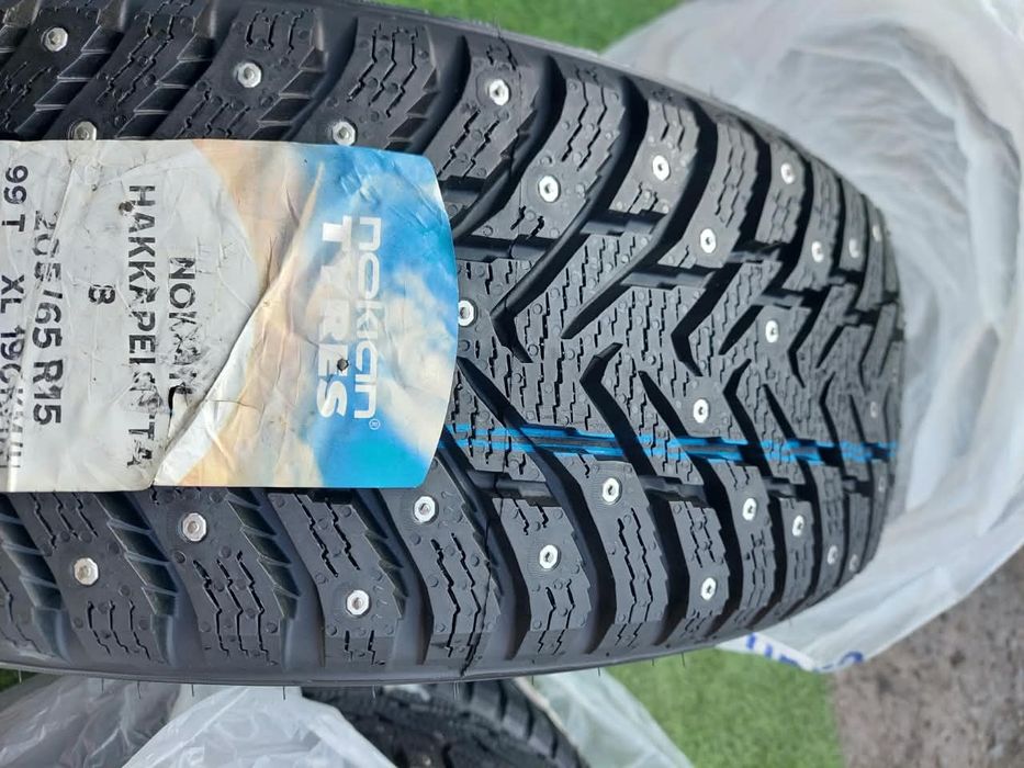 Шины Nokian 205/65/15