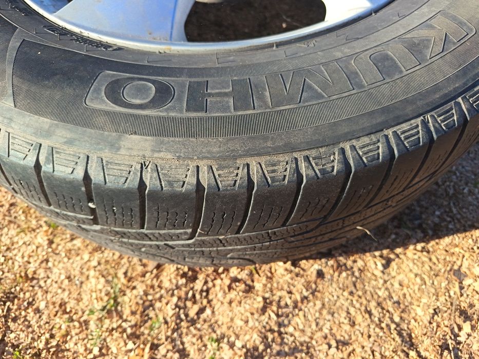 Janta audi Q5  cu cauciuc iarna 235/65/17