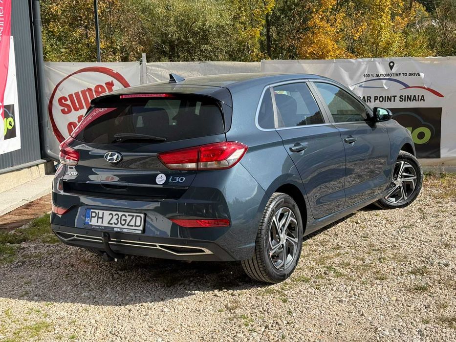HYUNDAI i30 2024 — imagine 3