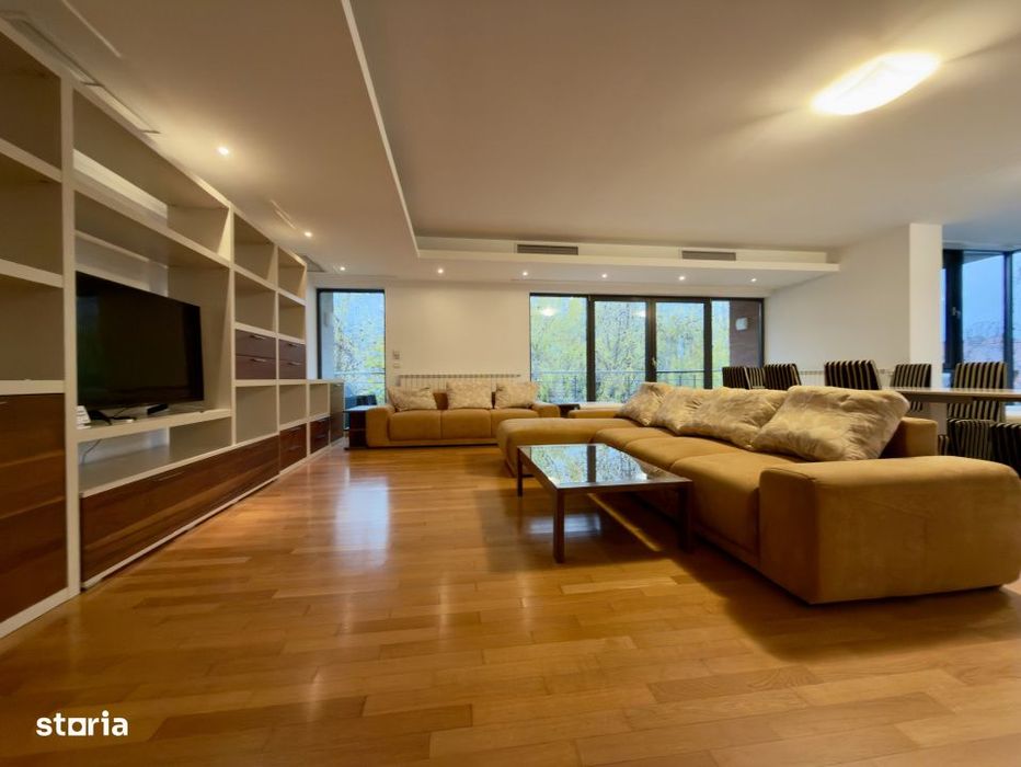 Apartament 5 camere| Washington Residence| 2 P subteran | Receptie
