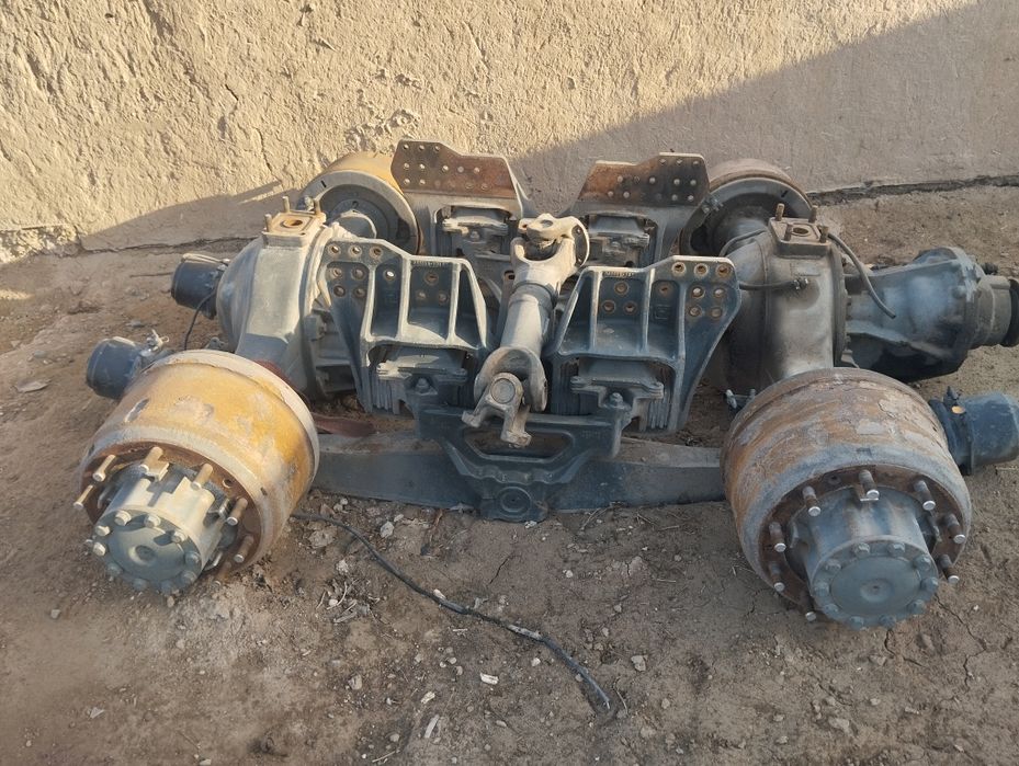 Ховадан ечилган задний мост комплект сотилади