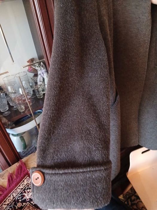 Теплое шерстянное пальто