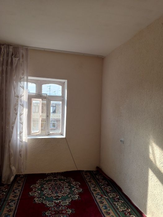 Срочна уй сотилади