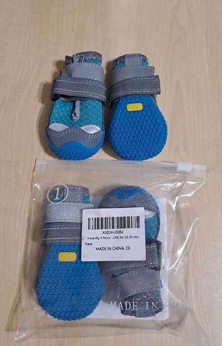 Обувь для собак мелких парод