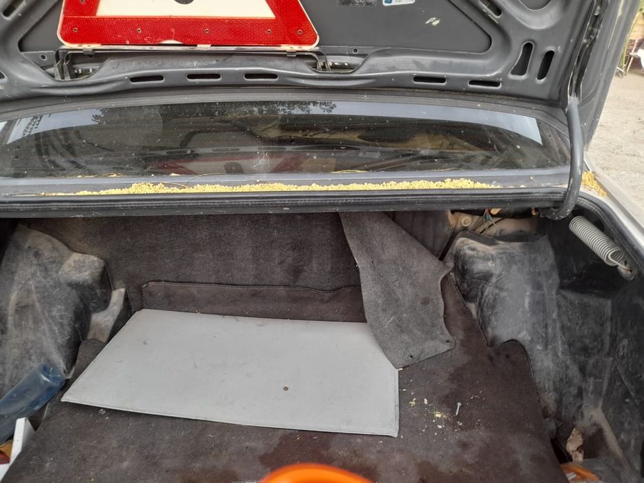 Мерседе 190 авто разбор