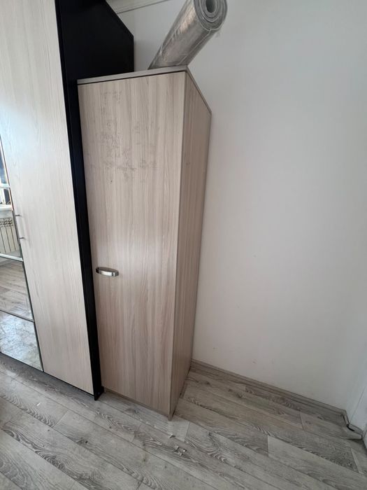 Продам шкаф для одежды из Зеты