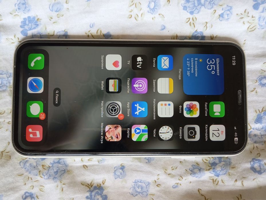 iPhone 11 64GB жақсы күиде, барлық жері істеп тұр