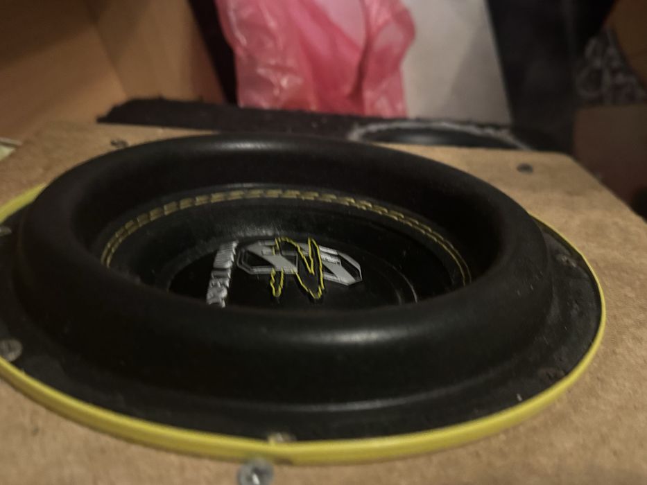 Subwoofer ground zero 8xspl