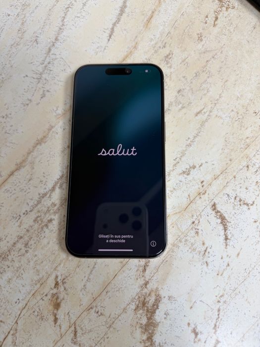 IPhone 15 pro impecabil