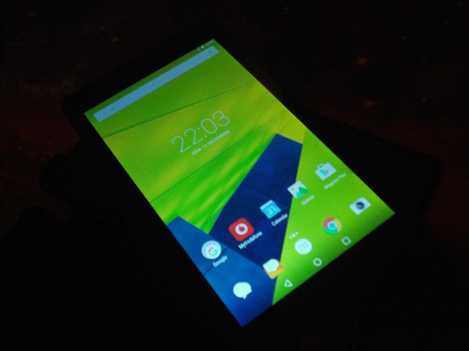 Tableta vodafone VDF 1100 7inch 1gb ram sim card sd