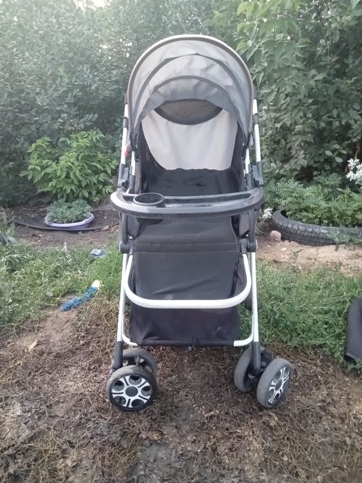 Продам коляску б/у