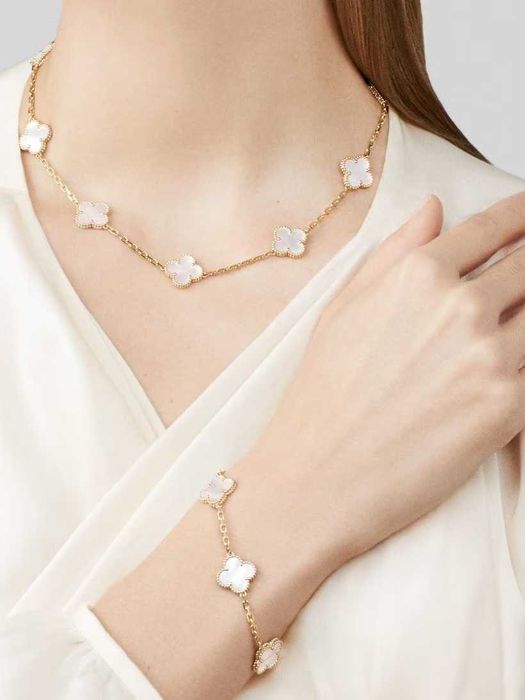 Van Cleef & Arpels VCA Rose 10 Mother of Pearl Alhambra Дамско Колие