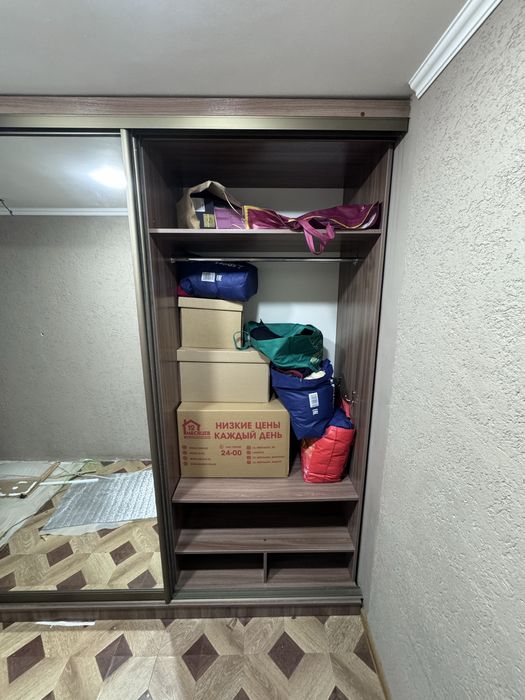 Продам гардероб большой