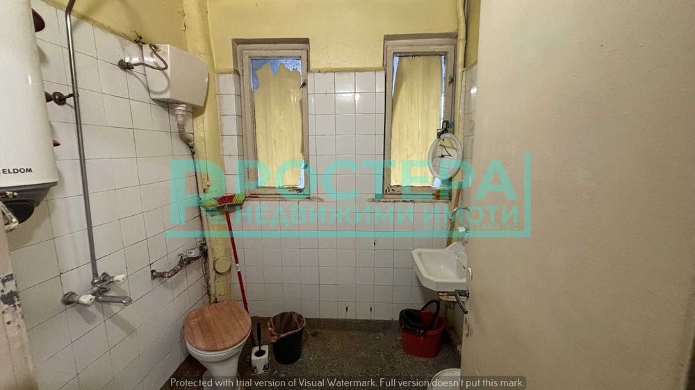 Двустаен Разширен Апартамент -  Център