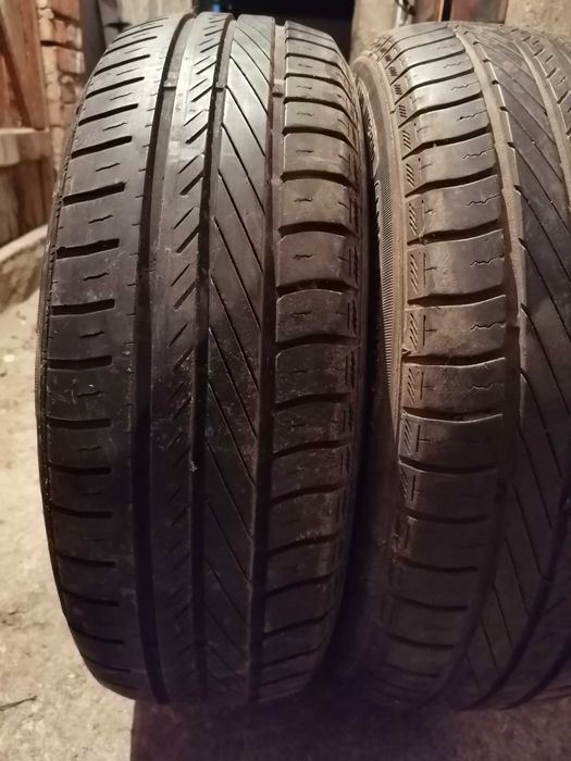 Продавам 2 броя летни гуми 175.65.14 на 1 сезон дот 2019 Goodyear