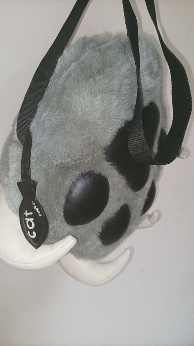 Аниме сумка лапка