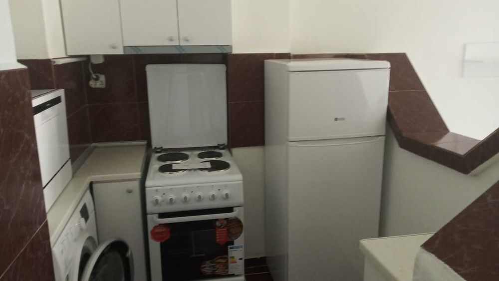 Дава се под наем Двустаен апартамент в София, Зона Б-18 - 65 кв.м за 459 € - Снимка #4