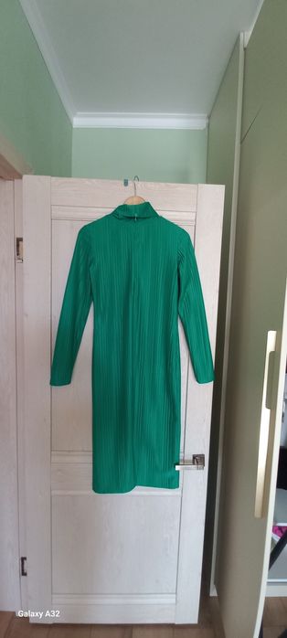 Продам  кофту фирмы гизи