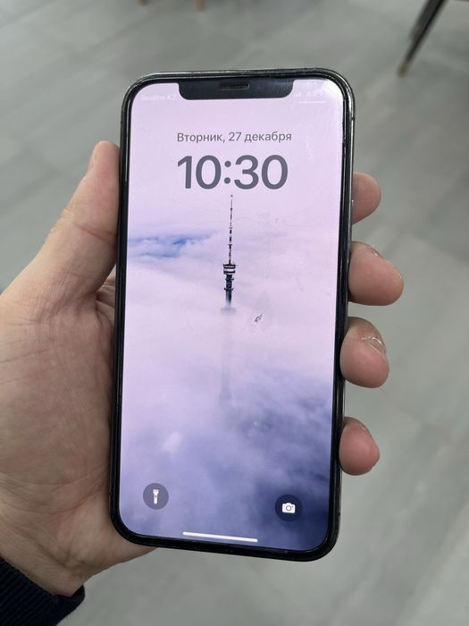 Продам Iphone 12pro