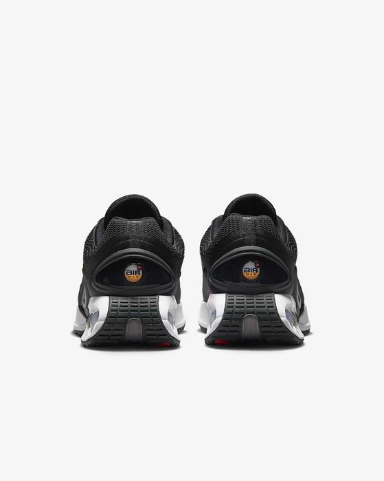 NIKE AIR MAX DN Спортни Обувки